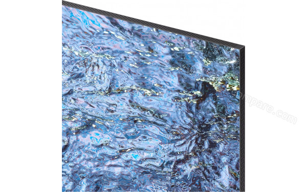 SAMSUNG QE75QN900CTXXH - Zoom sur le coin sup&eacute;rieur droit