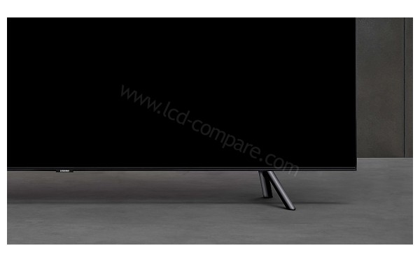 SAMSUNG QE82Q70R - Zoom sur la partie basse