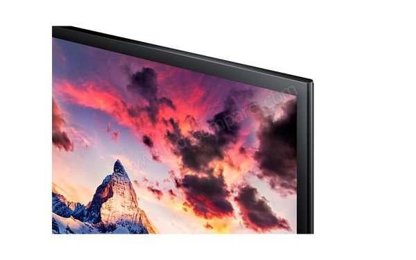 SAMSUNG S22F350FHU - Zoom sur le coin sup&eacute;rieur droit