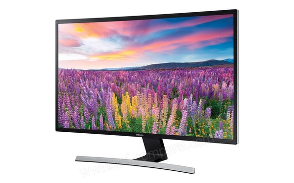 SAMSUNG S32E590C - Vue 3/4 droite