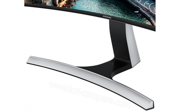 SAMSUNG S34E790CN - Zoom sur la partie basse