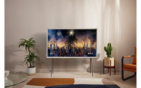 SAMSUNG The Serif TQ43LS01DA - Mise en situation