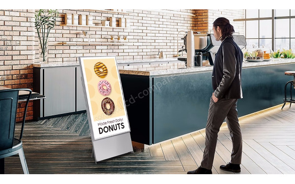 SAMSUNG The Sero TQ43LS05B - Mise en situation