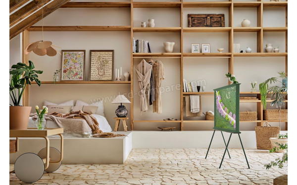 SAMSUNG The Serif TQ55LS01DB - Mise en situation