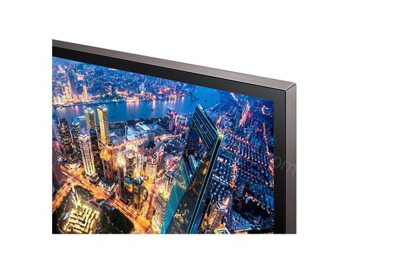 SAMSUNG U24E850R - Zoom sur le coin sup&eacute;rieur droit