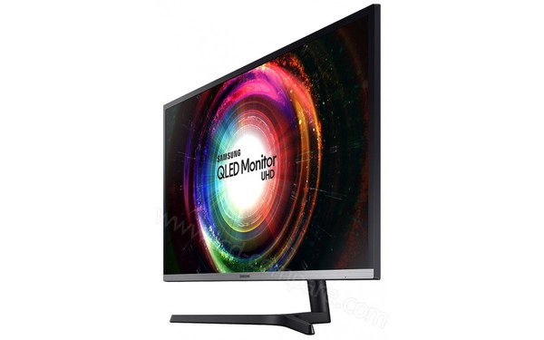 SAMSUNG U32H850UMU - Vue 3/4 droite 2