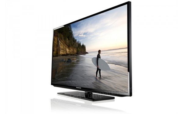 SAMSUNG UE32EH5300WXZG - Vue 3/4 droit