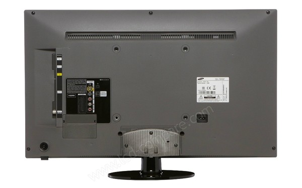 SAMSUNG UE32F4000 - Vue de l'arri&egrave;re (cr&eacute;dit : Boulanger)