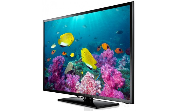 SAMSUNG UE42F5000 - Vue 3/4 droit