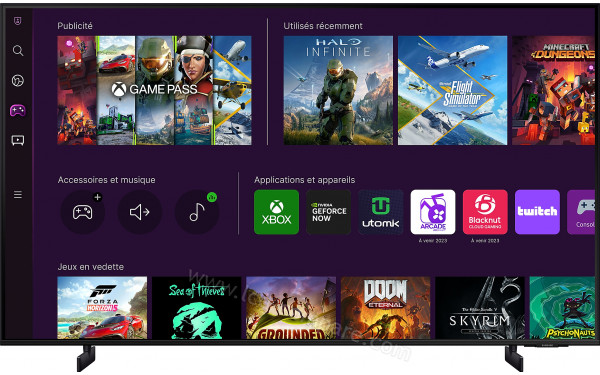 SAMSUNG UE43CU8070UXZT - Vue de face (interface Tizen)
