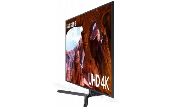 SAMSUNG UE43RU7405 - Vue 3/4 droite