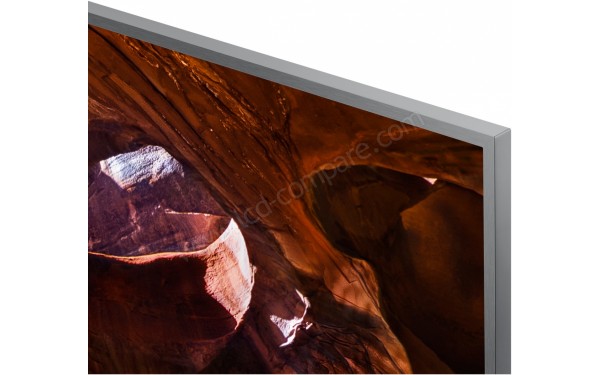 SAMSUNG UE43RU7475 - Zoom sur le coin sup&eacute;rieur droit