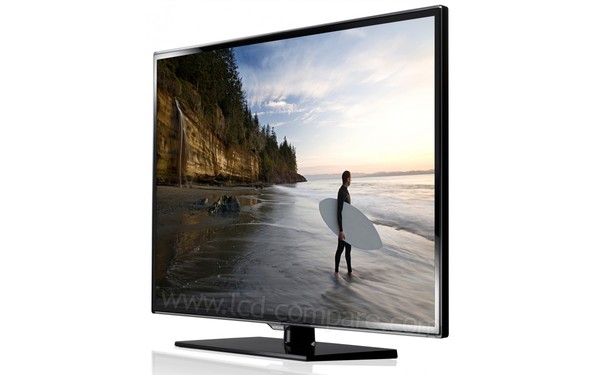 SAMSUNG UE46ES5500WXXN - Vue 3/4 droit