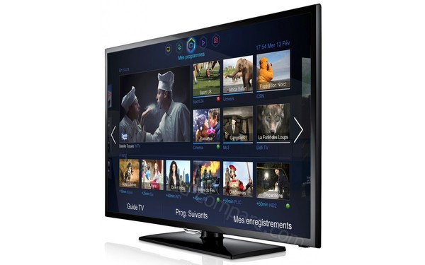 SAMSUNG UE46F5300 - Vue 3/4 droit