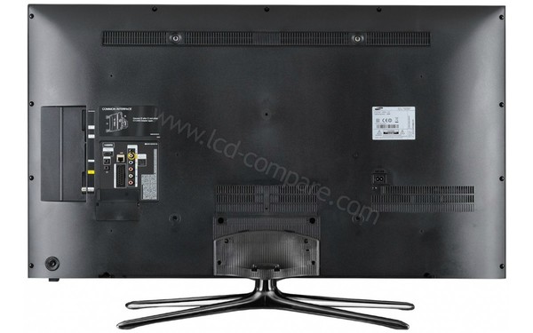 SAMSUNG UE46F5500 - Vue de l'arri&egrave;re (cr&eacute;dit : Darty)