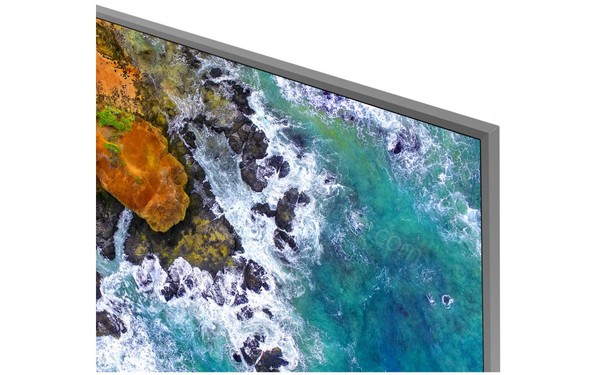SAMSUNG UE50NU7472UXXH - Zoom sur la partie haute droite