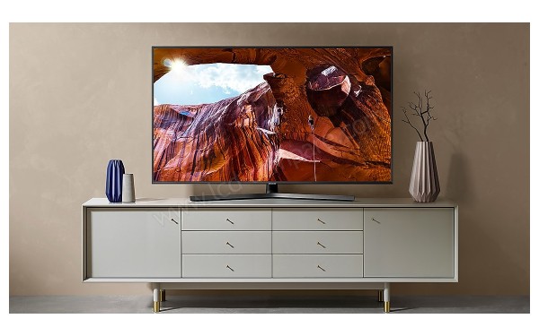 SAMSUNG UE50RU7400UXZT - Mise en situation n&deg;3