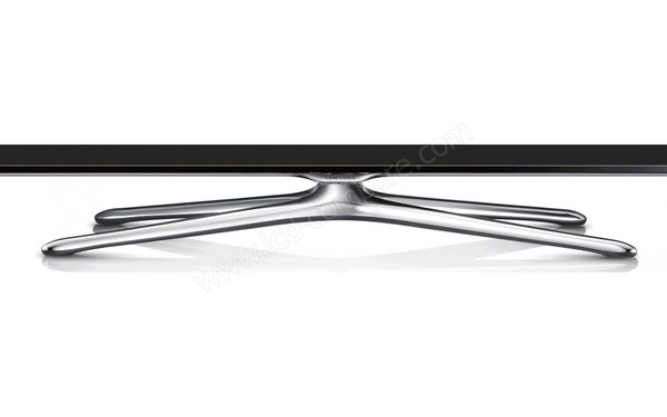 SAMSUNG UE55F6650 - Zoom sur la partie basse