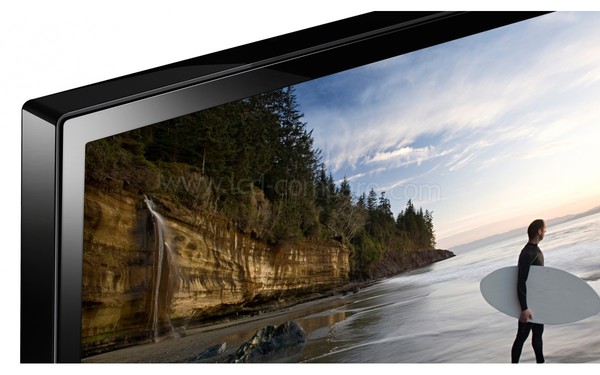 SAMSUNG UE60EH6000SXZG - Zoom sur le coin sup&eacute;rieur gauche