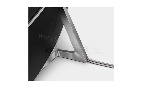 SAMSUNG UE65MU9000TXZT - Gestion des c&acirc;bles