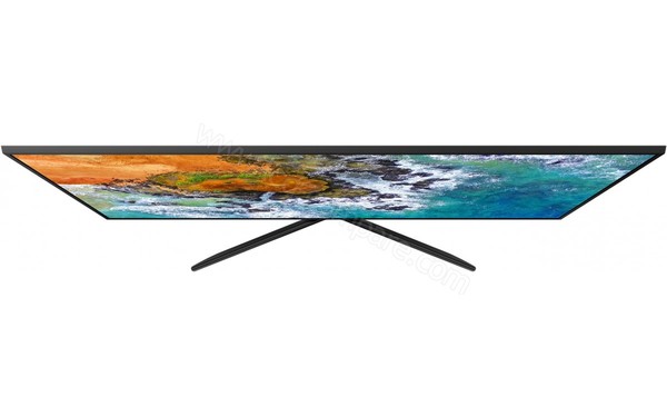 SAMSUNG UE65NU7405 - Vue du dessus