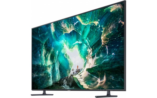 SAMSUNG UE82RU8009UXZG - Vue 3/4 droite par le bas