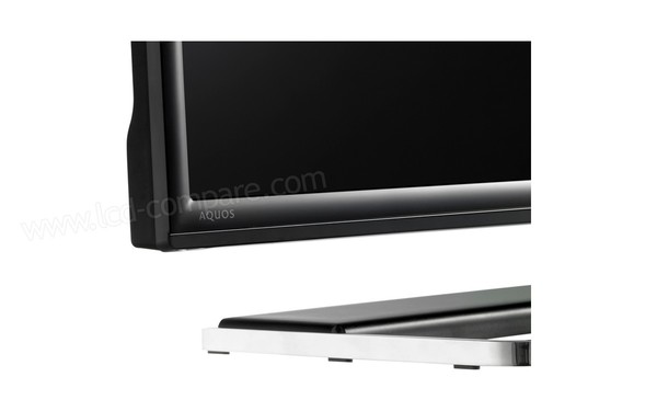 SHARP LC-40LE360EN-BK - Zoom sur le coin inf&eacute;rieur gauche