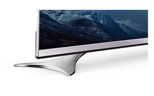 SHARP LC-55XUF8772ES - Zoom sur le coin inf&eacute;rieur gauche