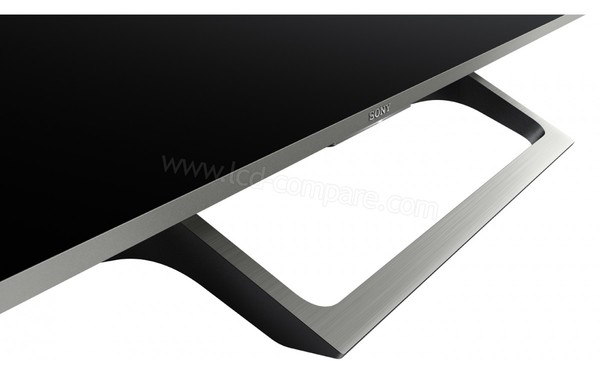 SONY KD-55XE7077 - Zoom sur la partie basse