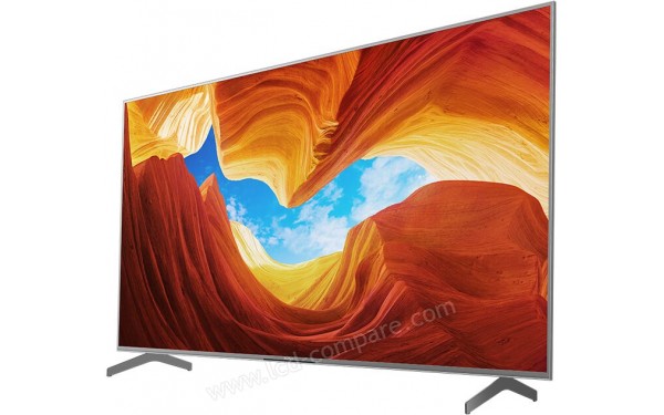 SONY KD-65XH9077 - Vue 3/4 droite pieds &eacute;cart&eacute;s