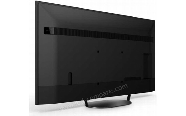 SONY KD-75X82J - Vue 3/4 arri&egrave;re