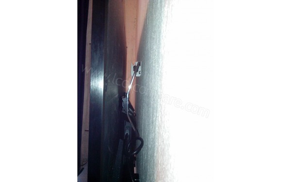 SONY KDL-42W650A - Vue du support mural fourni (cr&eacute;dit : Installationtelemurale.com)