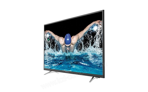 STRONG SRT65UA6203 - Vue 3/4 droite