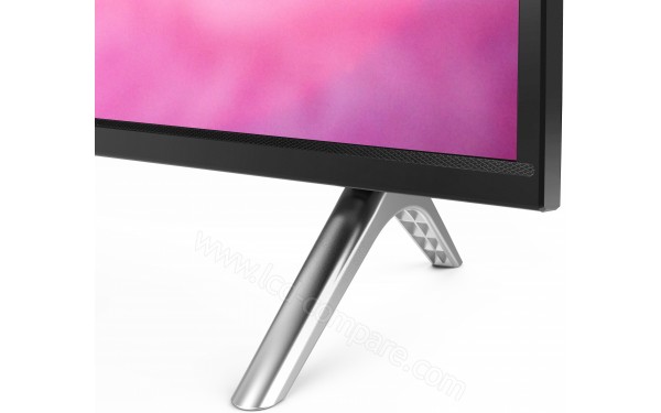 TCL 32DD420 - Zoom sur la partie basse