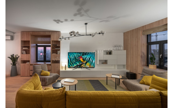 TCL 75C811 - Mise en situation