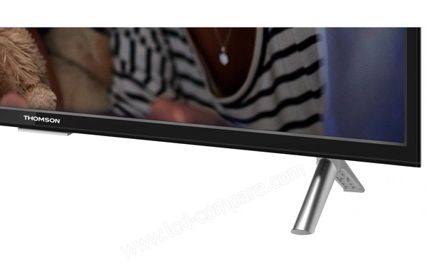 THOMSON 32HC3206 - Zoom sur la partie basse droite