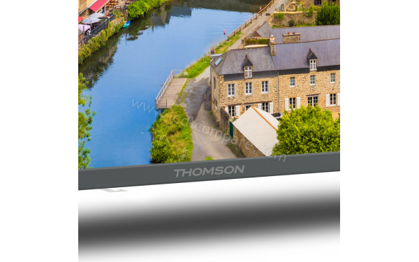 THOMSON 40FQG3S15 - Zoom sur la partie basse