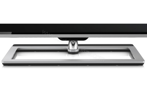 TOSHIBA 58L9363DF - Zoom sur la partie basse