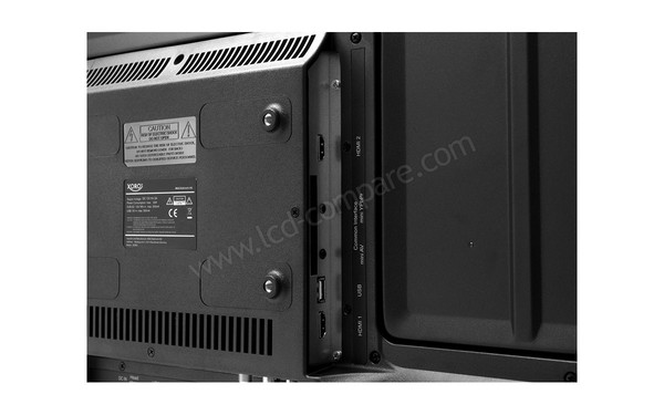 XORO HTC 3247 - Connectiques lat&eacute;rales